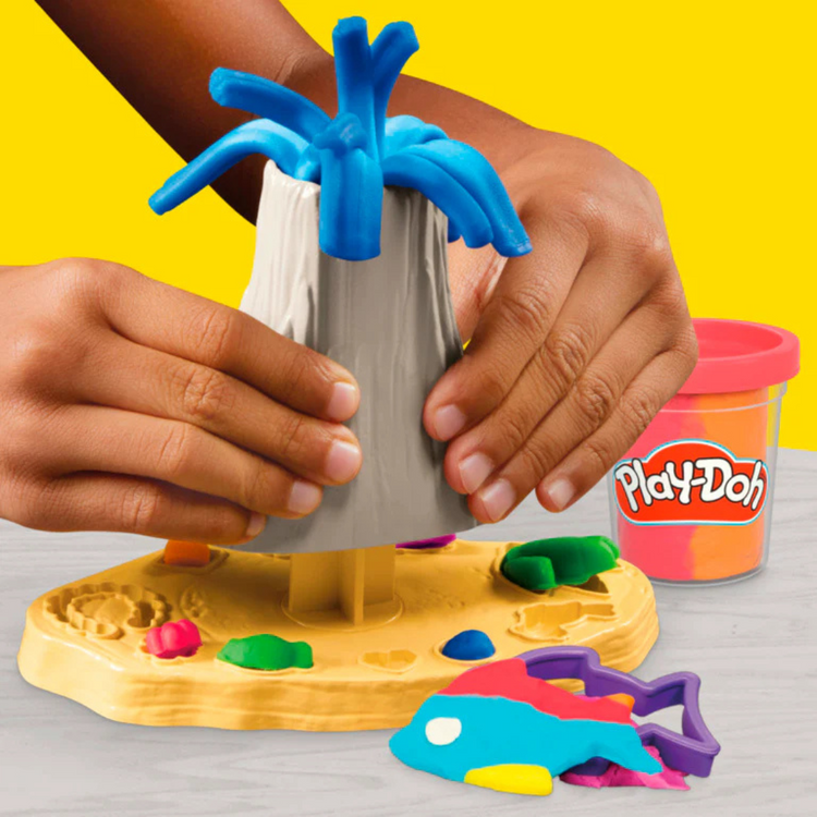 Play-Doh Volcano Treasure Adventure (3Y+)