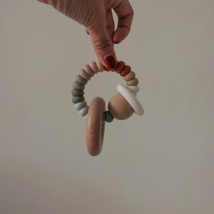 Mils and Key Cove Rattle - Multiple Color (3m+)