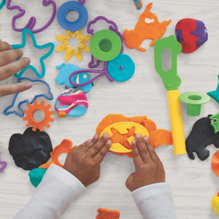 Play-Doh Land Air N Sea Set (3Y+)