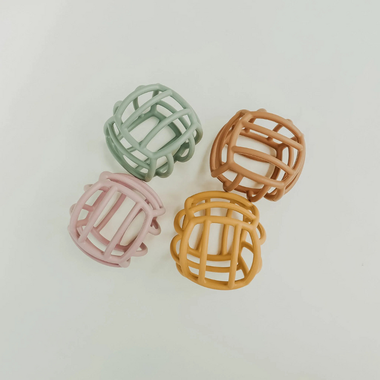 Mils and Key Geometric Teething Ball (0m+)