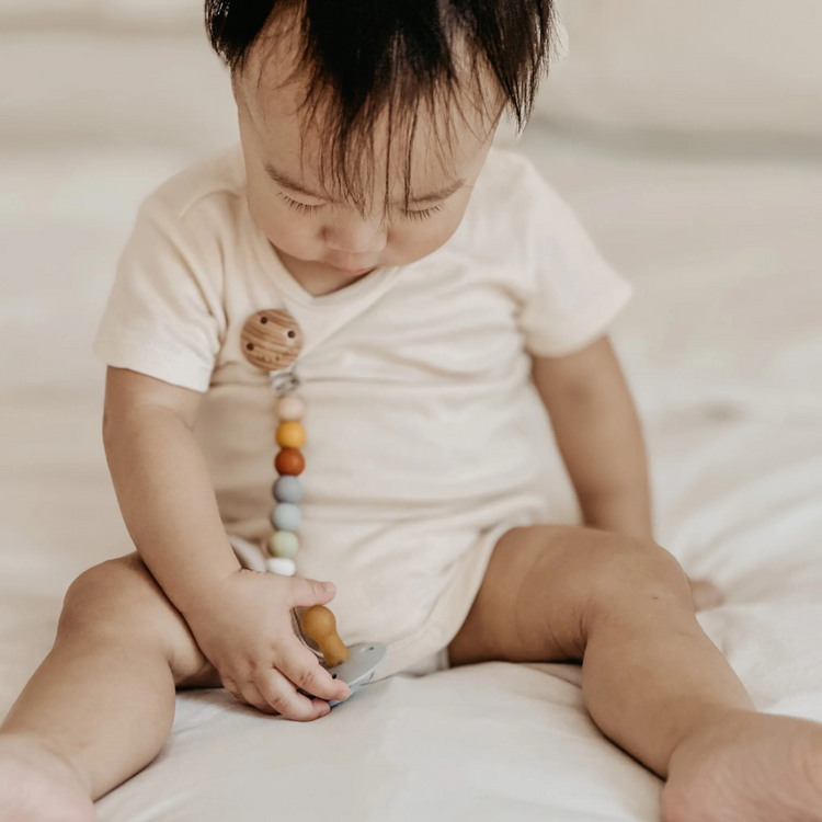 Mils and Key Tara Pacifier Clips - Multiple Color (0m+)