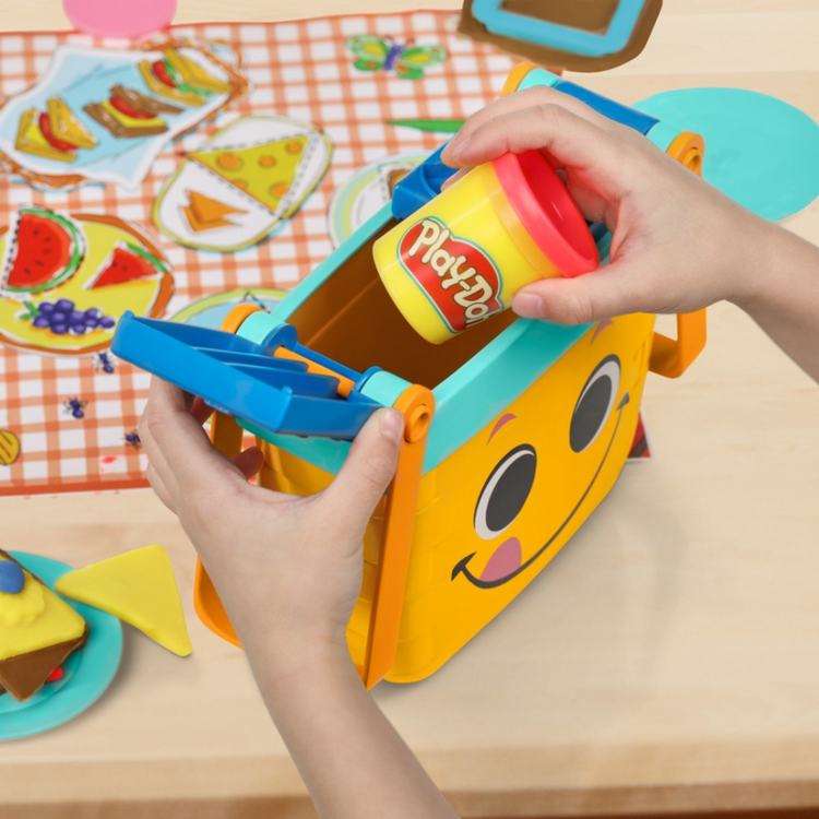 Play-Doh Picnic Shapes Starter Set (3Y+)