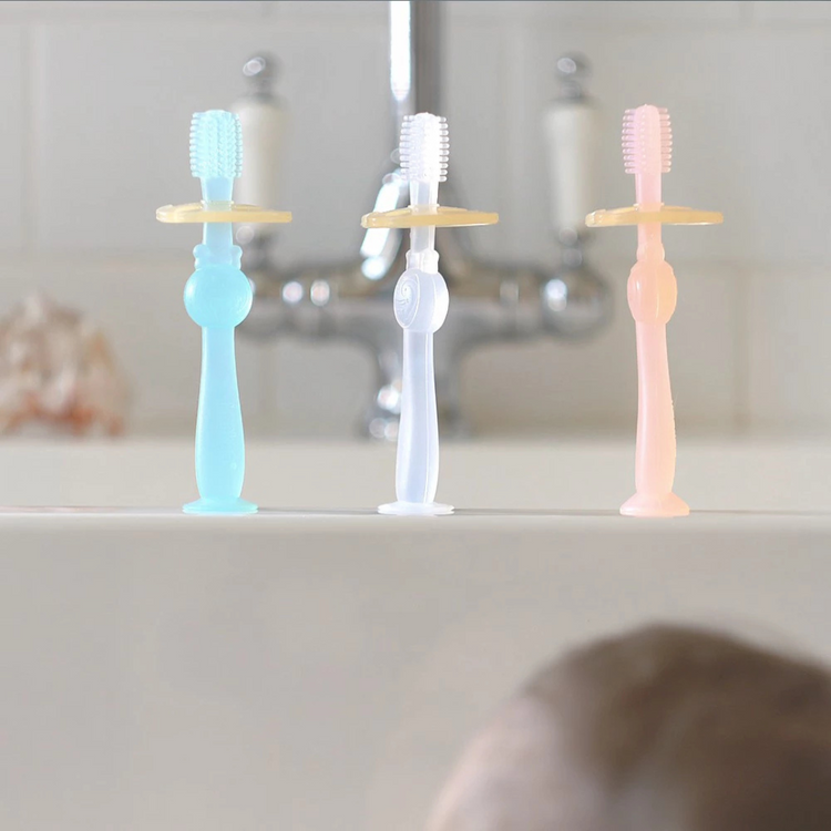Haakaa 360° Silicone Toothbrush (6 months+)