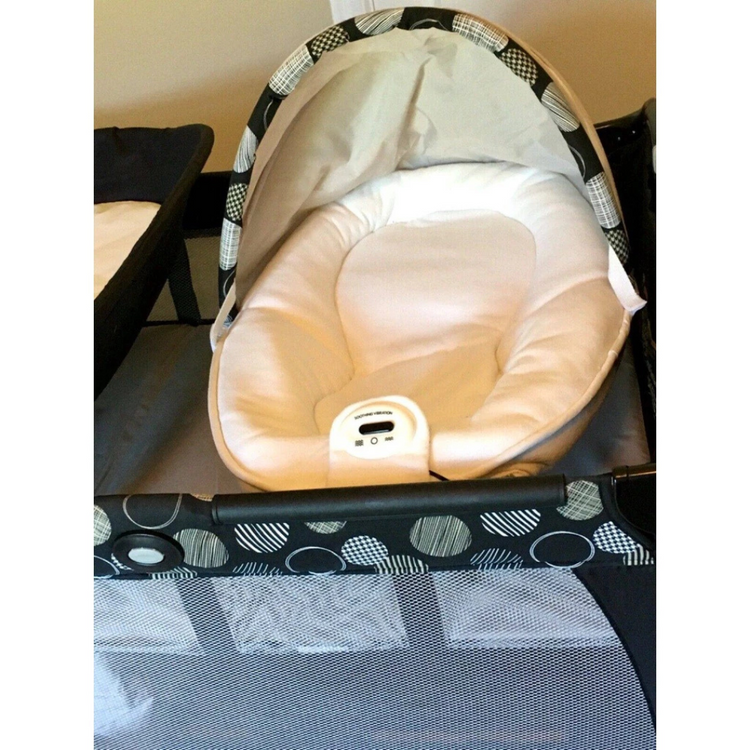 Graco Pack And Play with Newborn Napper and Changer LX - Milan, suitable for Newborn onward
