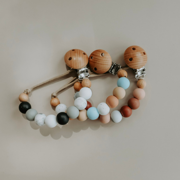Mils and Key Lane Pacifier Clips (0m+)