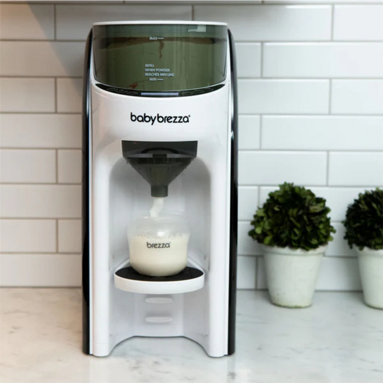 Baby Brezza Formula Pro Advanced Baby Formula Dispenser - White