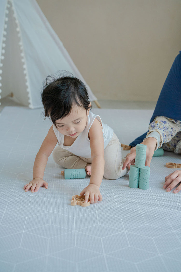 GingerBubs Speckled Play Mat Large - Baby Blue (2.0 m x 1.4 m)