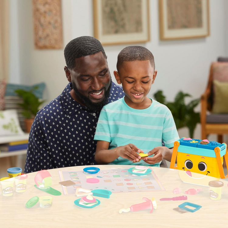 Play-Doh Picnic Shapes Starter Set (3Y+)