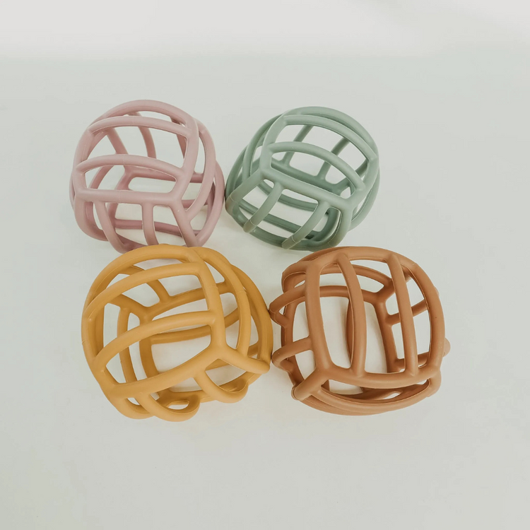 Mils and Key Geometric Teething Ball (0m+)