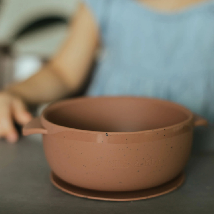 Mils and Key Speckled Bowl + Lid (6m+)