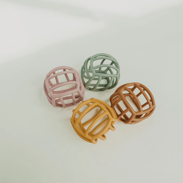 Mils and Key Geometric Teething Ball (0m+)