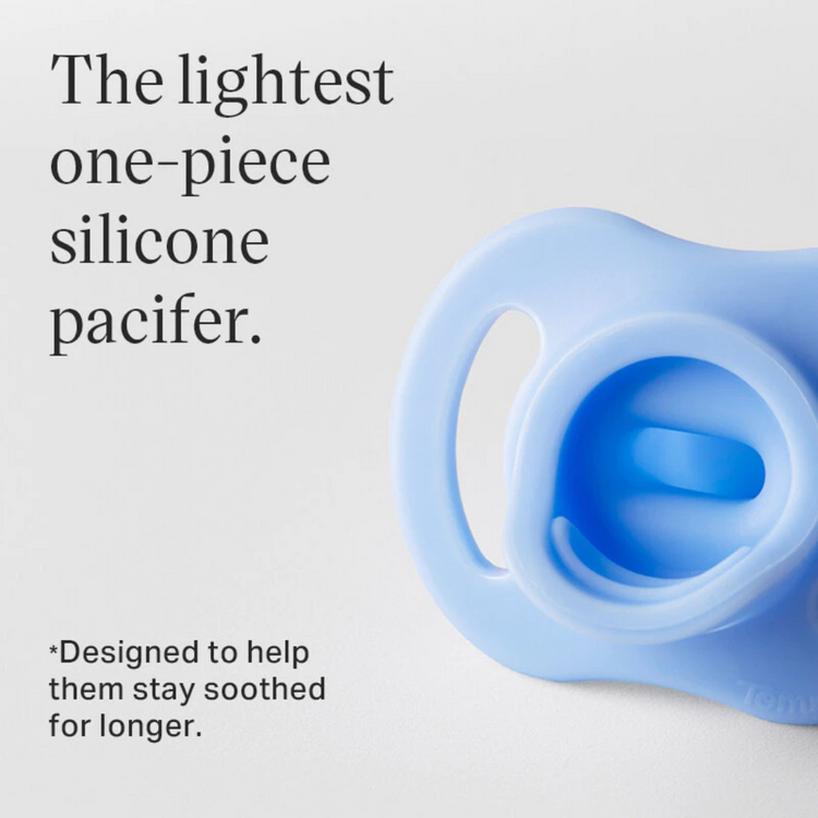 Tommee Tippee Ultra Light Stay Put Silicone Soother 2Pcs/Pack (Assorted)