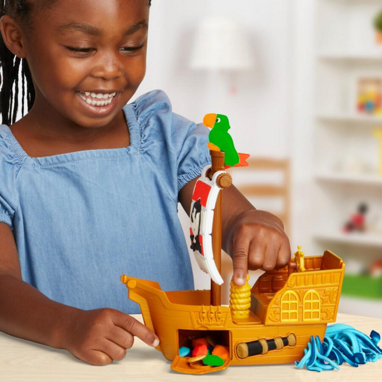 Play-Doh Volcano Treasure Adventure (3Y+)