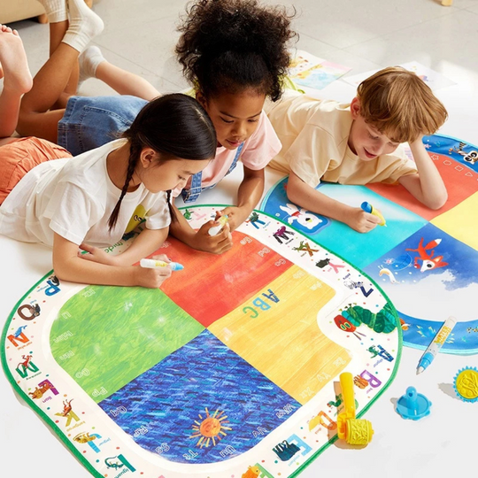 Mideer Magic Water Doodle Mat - The Very Hungry Caterpillar (3Y+)