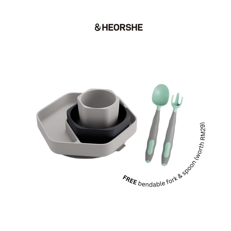 He or She Toddler Feeding Set