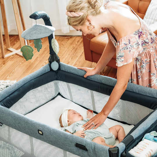 Chicco Lullaby Primo Organic Playard Lakeshore (Birth to 14kg)