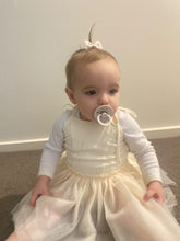 Translation missing: ms.sections.featured_product.gallery_thumbnail_alt