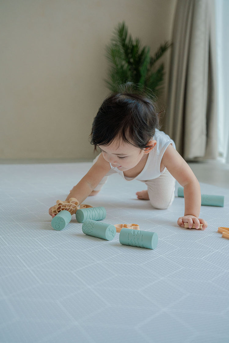 GingerBubs Speckled Play Mat Large - Baby Blue (2.0 m x 1.4 m)