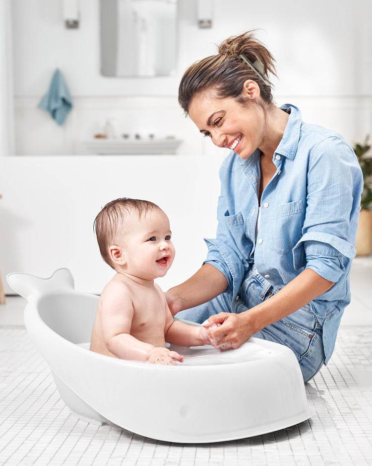Skip Hop Moby Smart Sling 3-Stage Bathtub - White