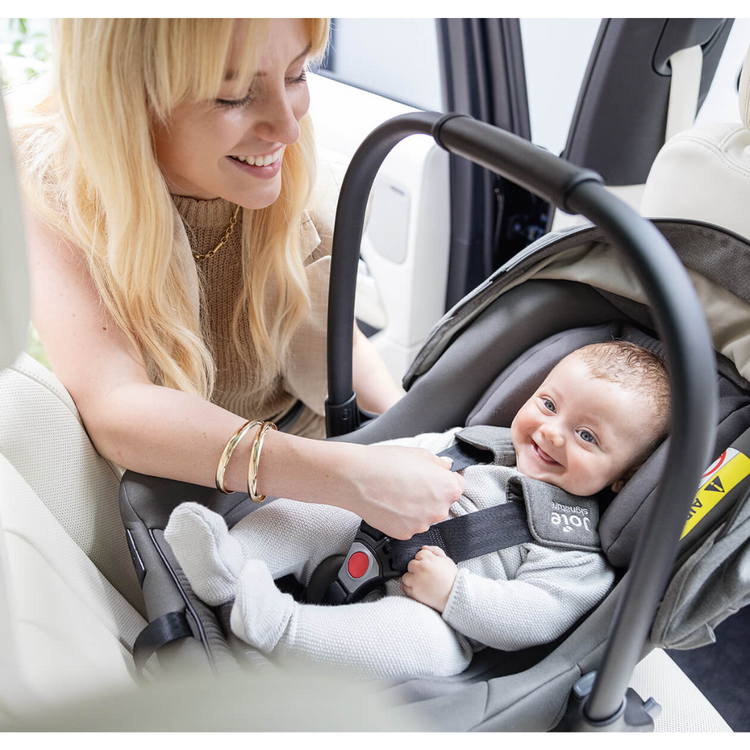 Joie Signature Sprint SOFIX Infant Carrier Car Seat (birth to 12 months) 40-75 cm