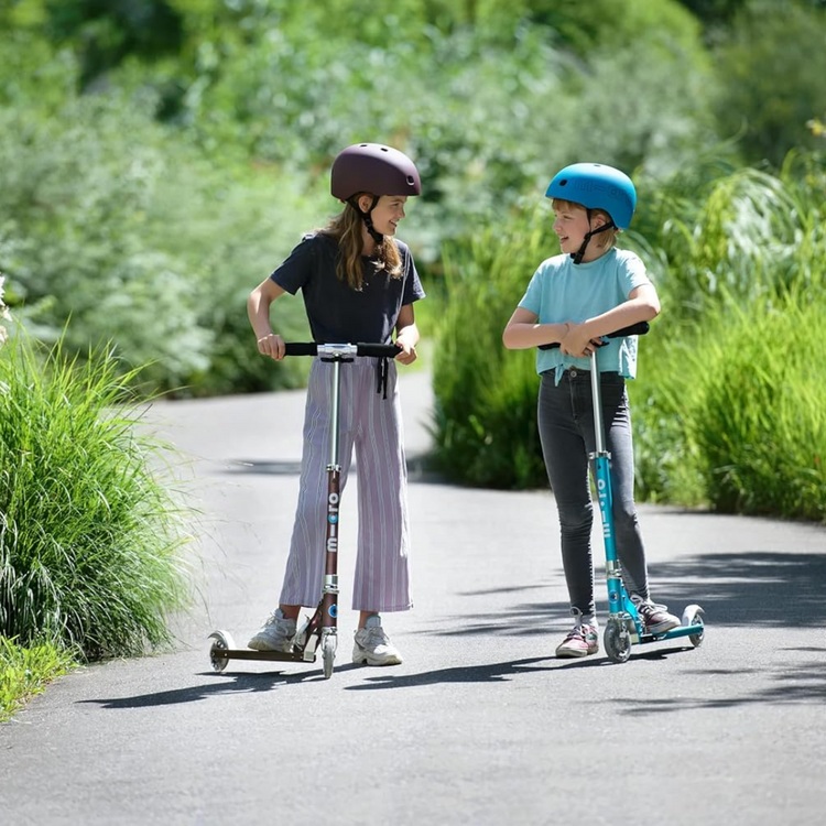 Micro Sprite LED Ocean Blue (5y+) 2-wheel foldable scooter