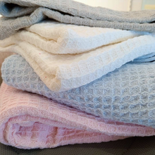 Translation missing: ms.sections.featured_product.gallery_thumbnail_alt