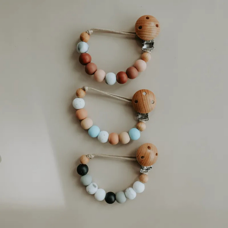 Mils and Key Lane Pacifier Clips (0m+)