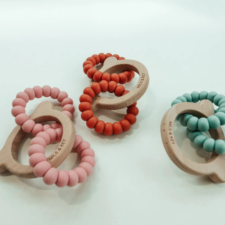Mils and Key Wooden Bear Teether (3m+)
