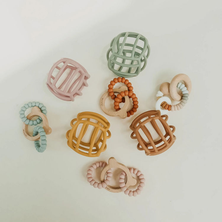 Mils and Key Geometric Teething Ball (0m+)