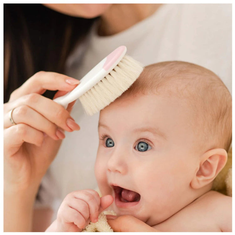Chicco Baby Brush and Comb Safe Hygiene ( 0m+ )