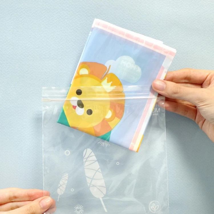 K-Mom Disposable Table Mat (20pcs)