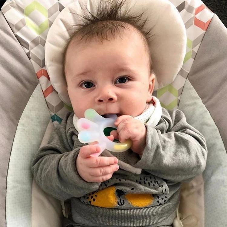 Haakaa Silicone Dinky Digits Palm Teether 3m+