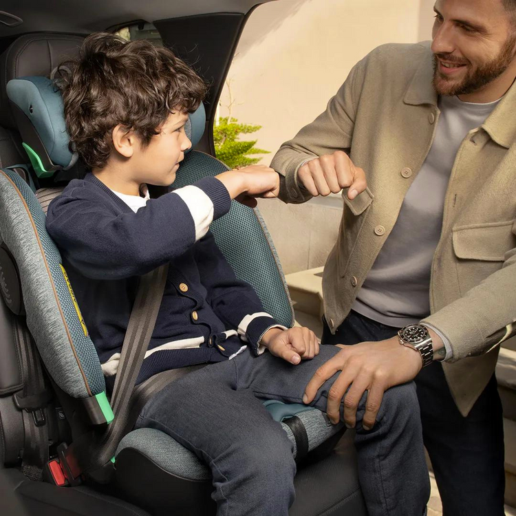 Chicco Bi-Seat Air I-Size With Base 360 Newborn Car Seat (Birth up to 12 years.)