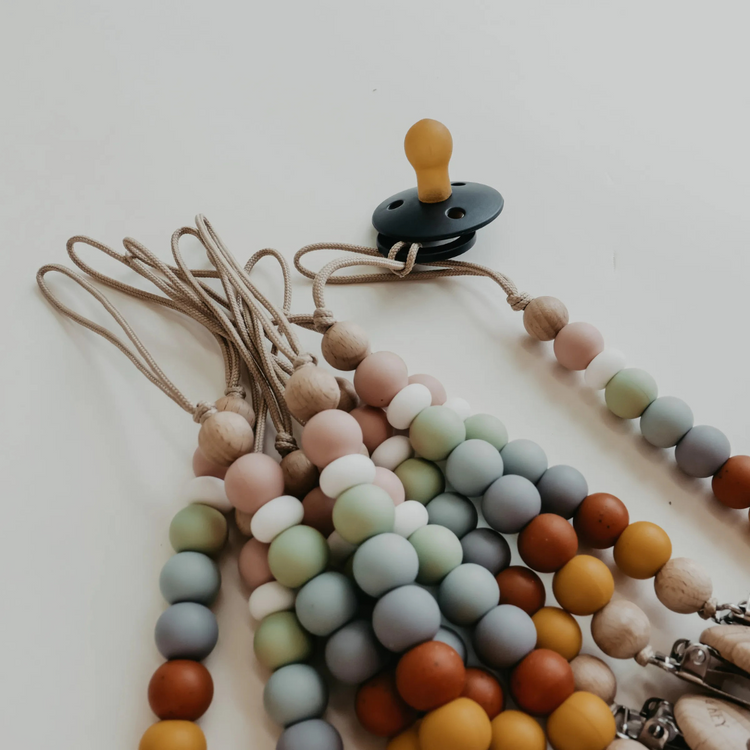 Mils and Key Tara Pacifier Clips - Multiple Color (0m+)