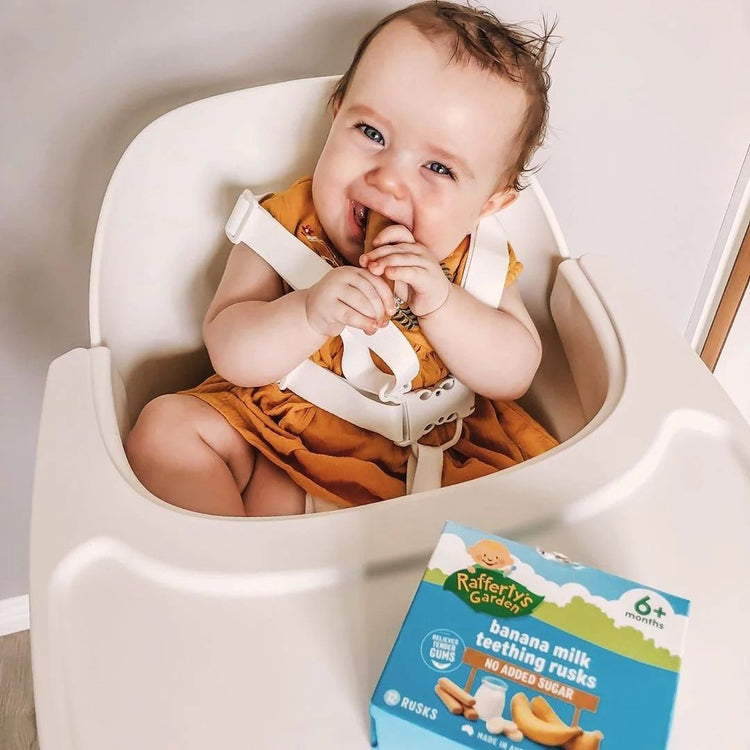 Raffertys Garden Banana Milk Rusk 100g