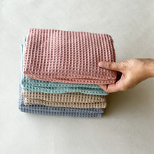 Translation missing: ms.sections.featured_product.gallery_thumbnail_alt