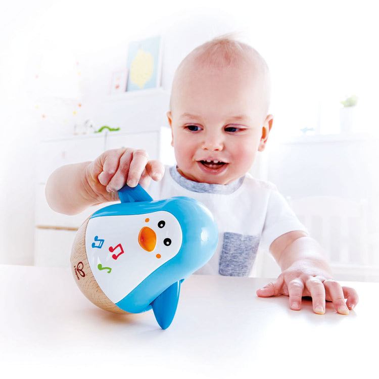 Hape Penguin Musical Wobbler 6m+