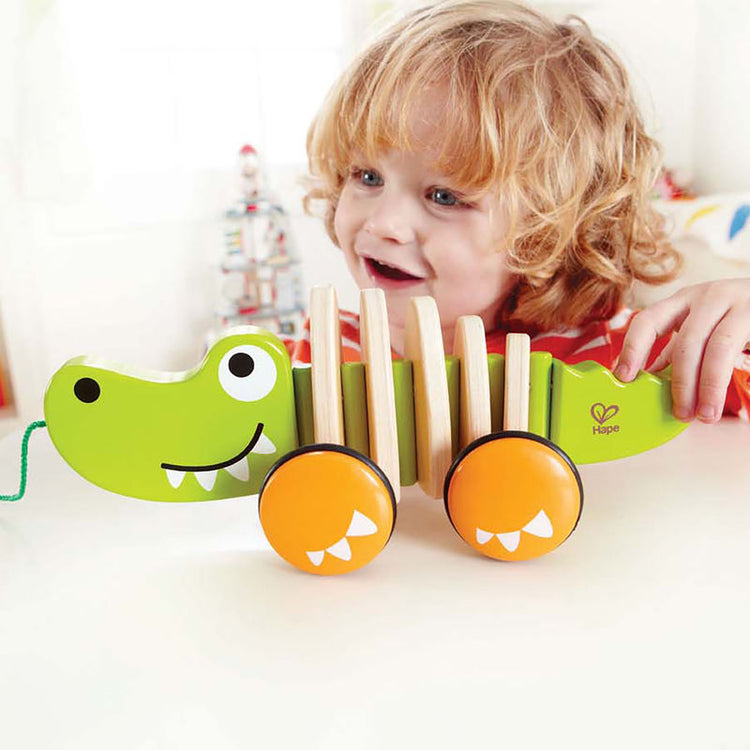 Hape Walk-A-Long Croc (12m+)