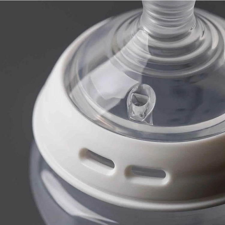 Tommee Tippee Natural Start PP Decorated Bottle 150ml - Snail – BPA-free, Soft Silicone Teat, Anti-Colic Valve
