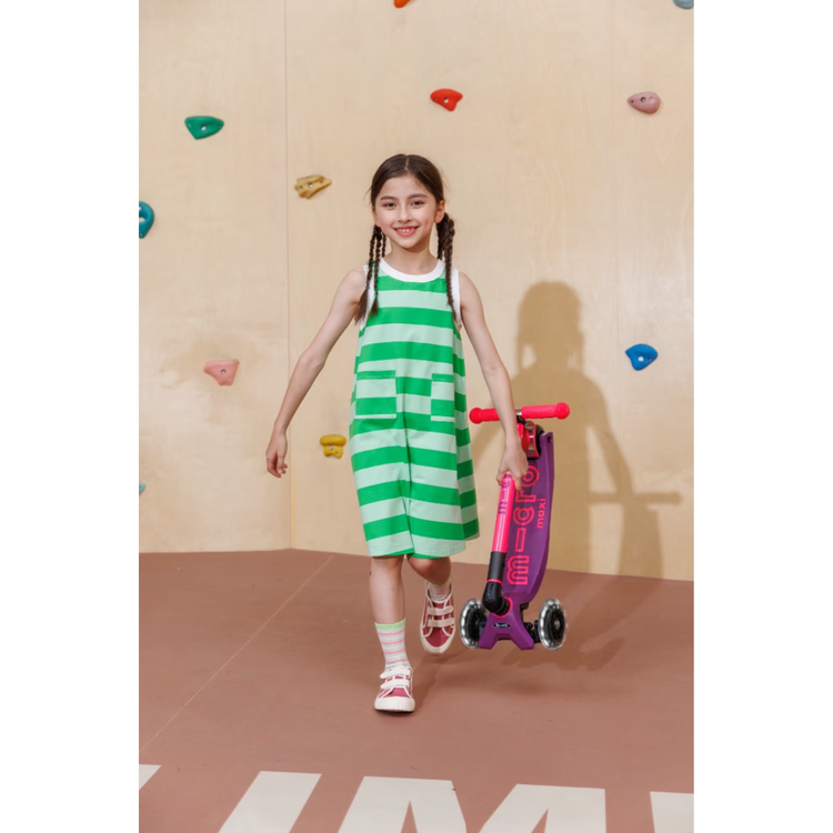 Micro 228 Maxi Deluxe Foldable Neon LED - Ultra Pink For Kids Age 5-12 Years