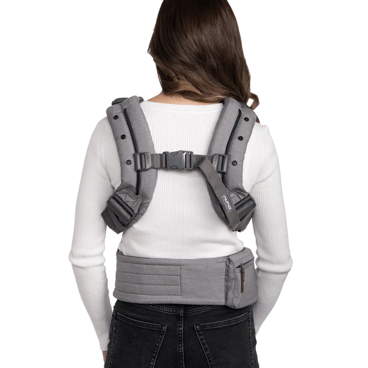 [PRE-ORDER] Nuna CUDL Baby Carrier - Softened Denim, 𝗘𝗿𝗴𝗼𝗻𝗼𝗺𝗶𝗰, 𝟰 𝗣𝗼𝘀𝗶𝘁𝗶𝗼𝗻𝘀