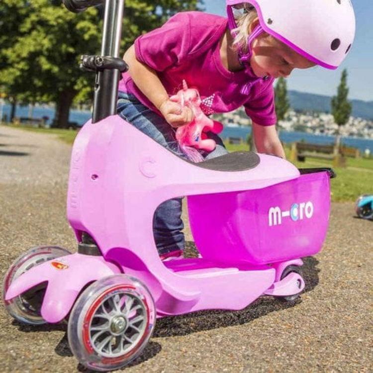 Micro 033 Mini2Go Deluxe Plus Ride On Scooter - Pink Suitable for 1-3years