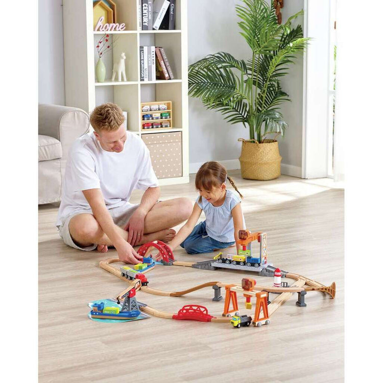 Hape 3790 Sea & Rail Cargo Transport Set (3y+)