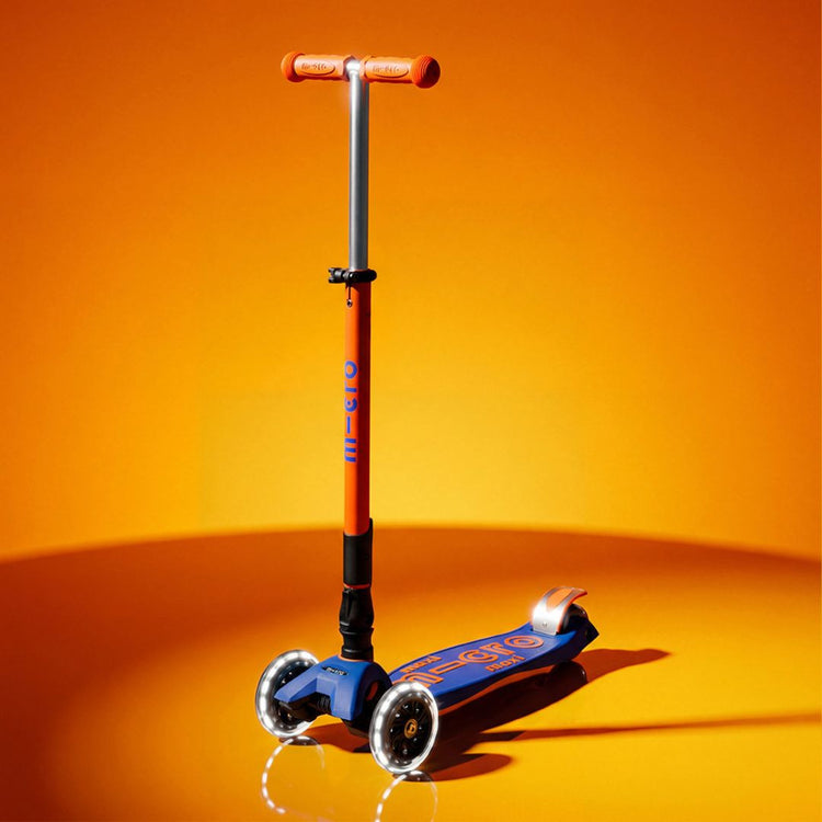 Micro 227 Maxi Deluxe Foldable Neon LED Scooter - Blaze Orange (5-12 Years)