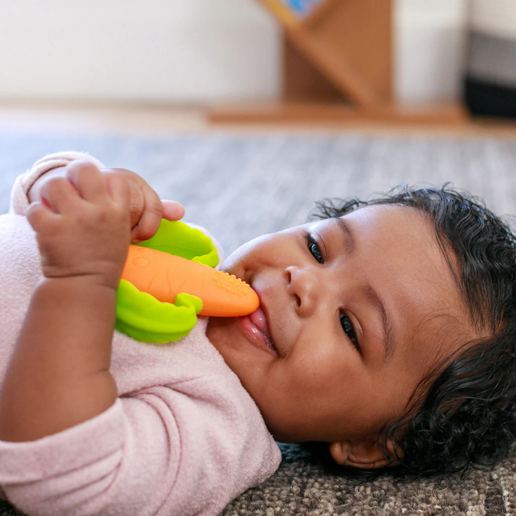 Infantino Textured Carrot Teether (0m+)