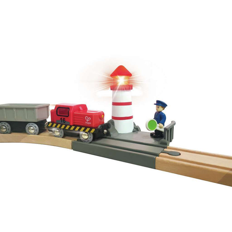 Hape 3790 Sea & Rail Cargo Transport Set (3y+)