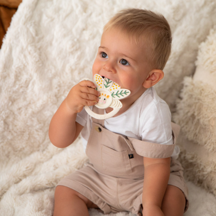 VULLI Sohpie LG Teething Ring Mille-Feuille (0m+)