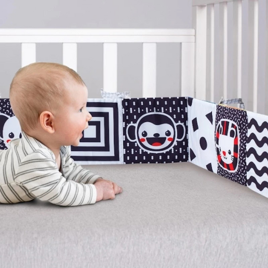Infantino 301084 Soft Crib Book (0m+)