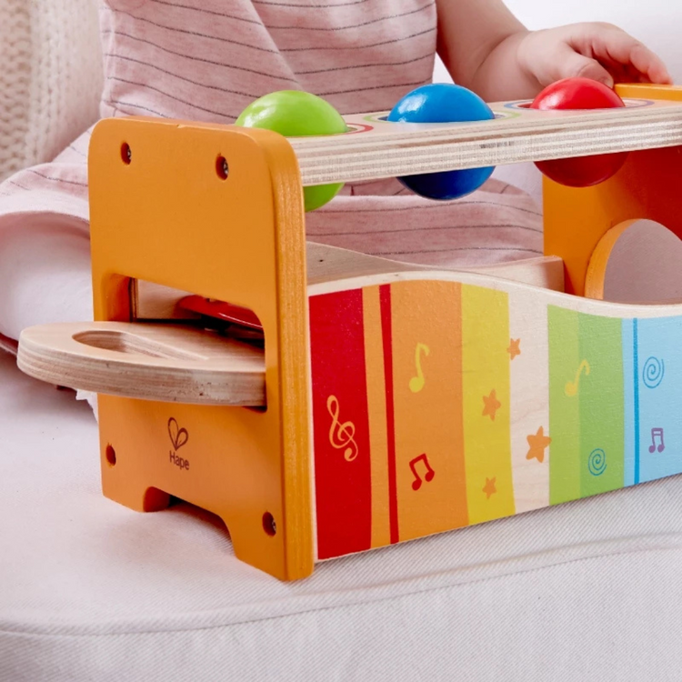 Hape 0305 Pound & Tap Bench for kids 12 months+
