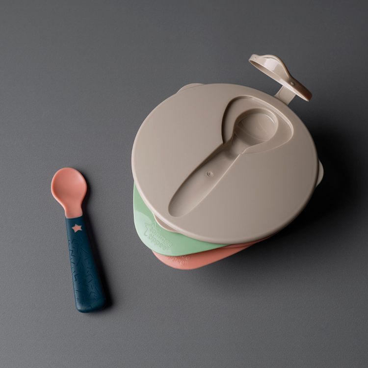 Tommee Tippee Easy Scoop Bowl With Travel Lid & Feeding Spoon